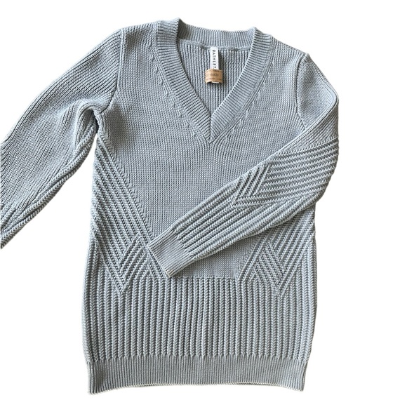 Like New Athleta Teton V-Neck Sweater - Picture 2 of 4